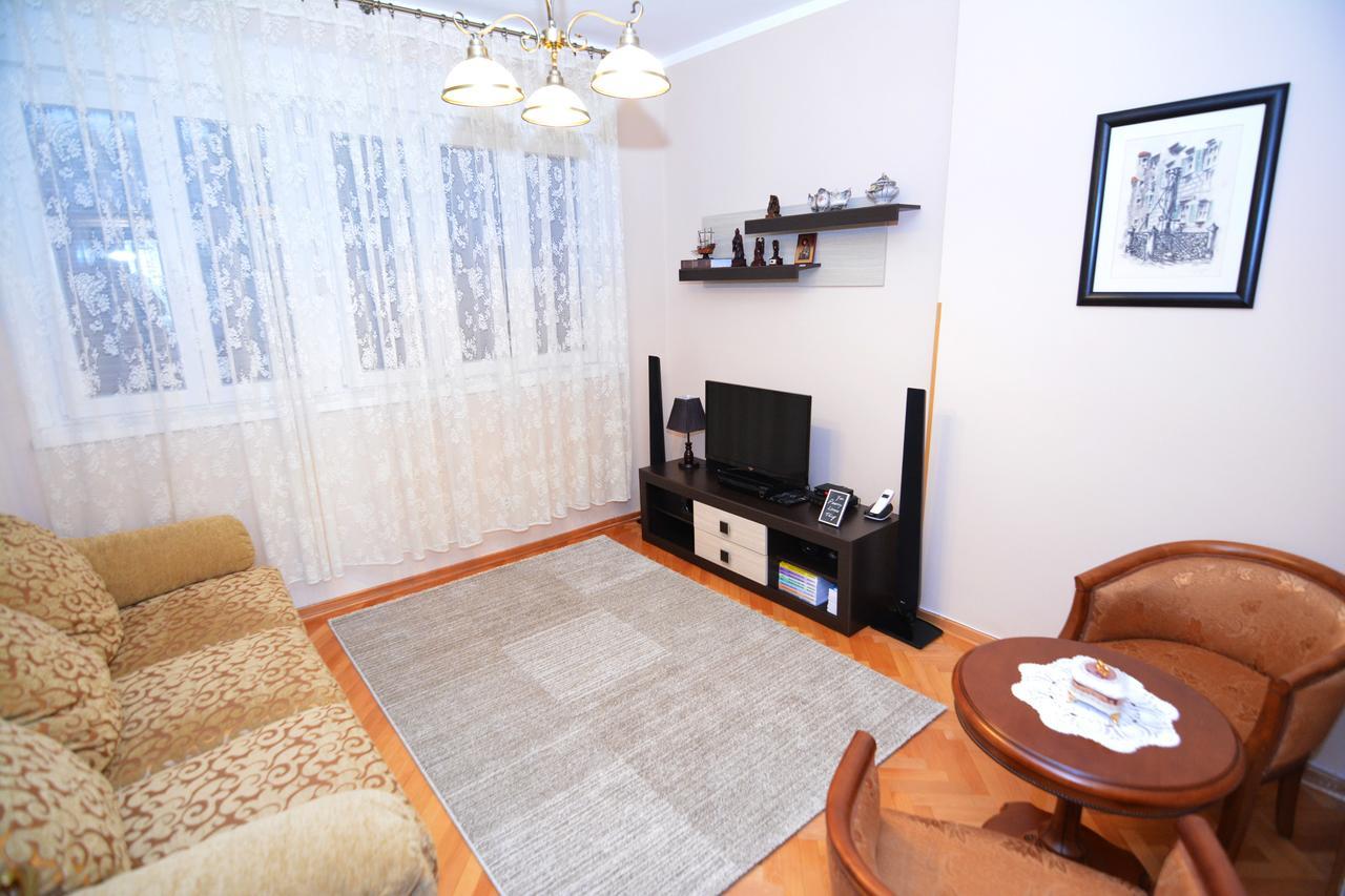 Apartment Todor Kotor Eksteriør billede